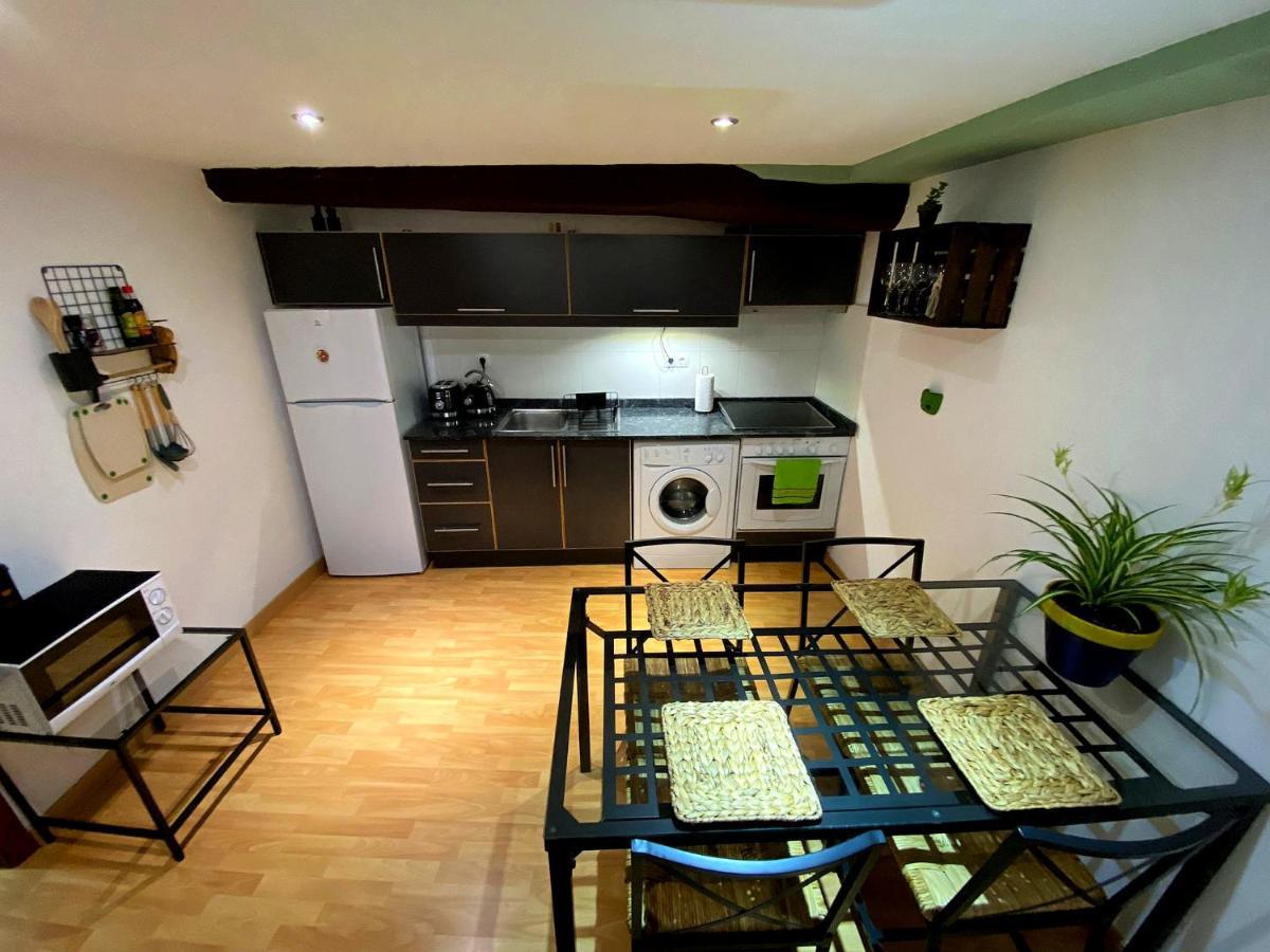 Cornu Karma Apartment El Pati Cornudella de Montsant Εξωτερικό φωτογραφία