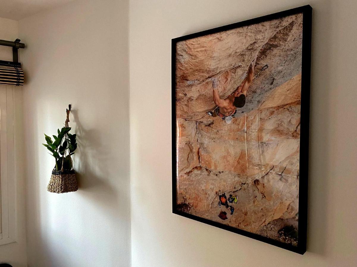 Cornu Karma Apartment El Pati Cornudella de Montsant Εξωτερικό φωτογραφία