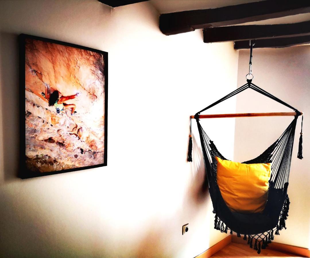 Cornu Karma Apartment El Pati Cornudella de Montsant Εξωτερικό φωτογραφία